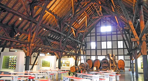 乌尔巴赫葡萄种植博物馆