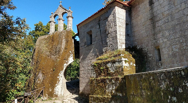 Monasterio de San Pedro de Rocas