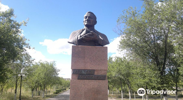 Monument G. Mustafinu