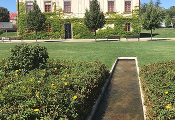 Jesuit College Park第 11 张图片