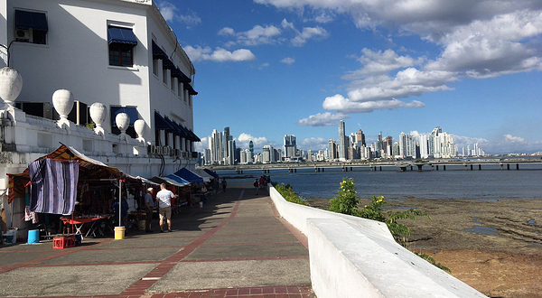 Paseo de Las Bovedas