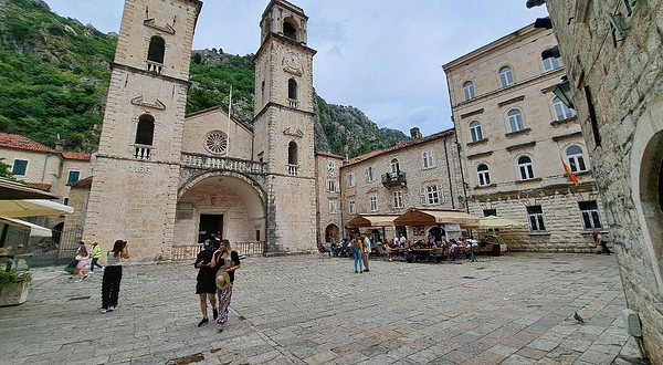 科托尔主教座堂