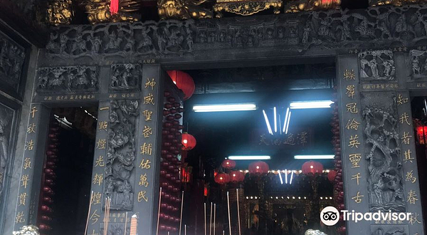 屏东圣帝庙 阿猴武财神