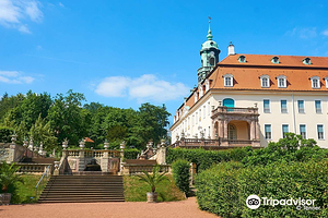 Schloss und Park Lichtenwalde