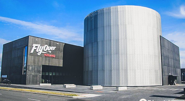 飞跃冰岛