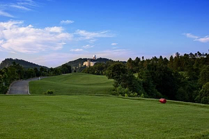 麓湖山国际高尔夫球会