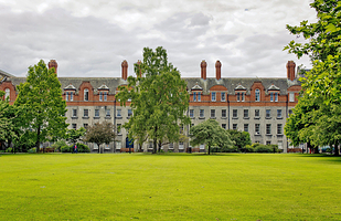 都柏林圣三一学院