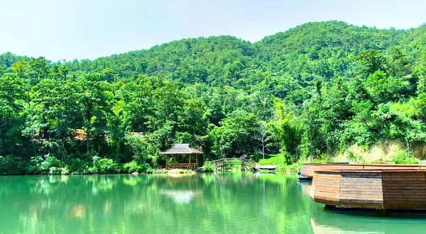 市外桃园旅游区(原宝山湖)