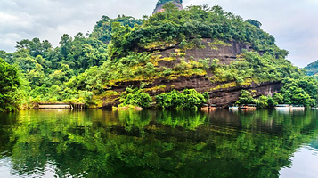 丹霞山翔龙湖