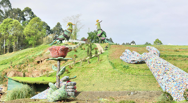 都江堰·玫瑰花溪谷