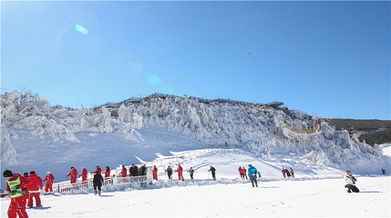 玉舍雪山滑雪场第 11 张图片