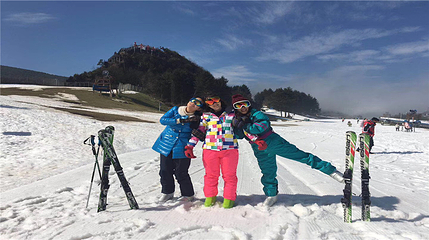 玉舍雪山滑雪场第 25 张图片