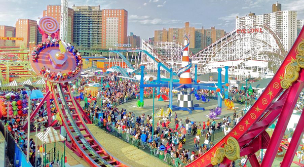 康尼岛月神公园