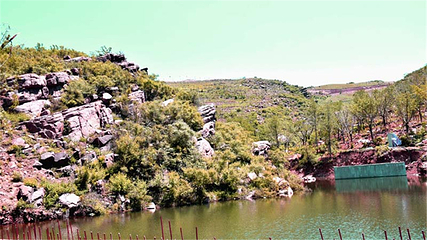 万安山旅游度假区七彩大峡谷第 58 张图片