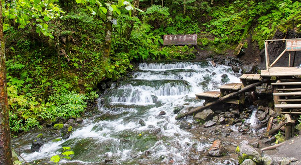 长白山北景区-冰水泉