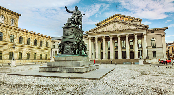 马克斯·约瑟夫广场