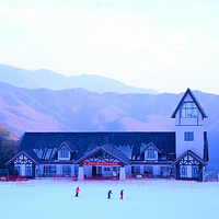 龙降坪国际滑雪场