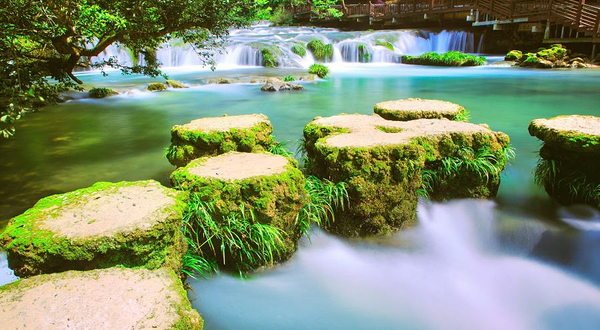 六十八级跌水瀑布