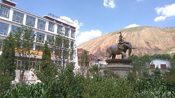 同仁县-热贡艺术之乡