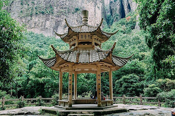 灵峰景区第 1 张图片