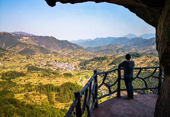 蛟龙大峡谷第 7 张图片