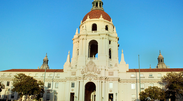 帕萨迪纳市政厅