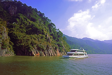 浈阳峡文化旅游度假区第 4 张图片
