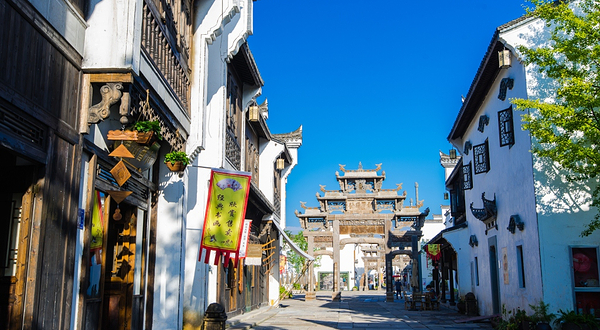 千岛湖文渊狮城度假区