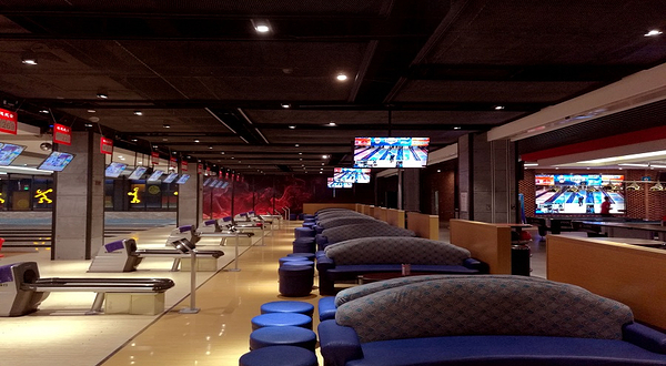 盛悦鼎鸿保龄球俱乐部(观澜湖新城MH MALL店)