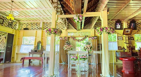 南邦古典梉木屋