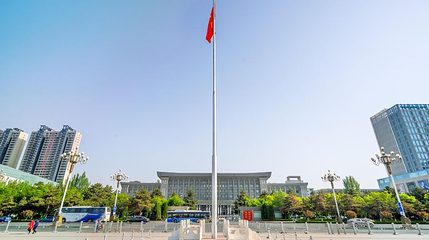 阿尔丁广场第 1 张图片