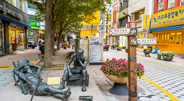 釜山40台阶文化观光主题街