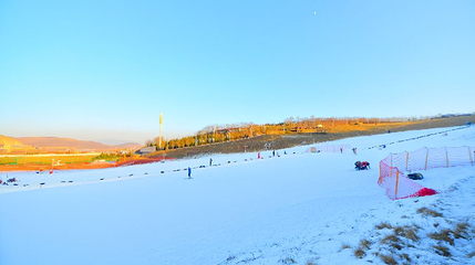 青鹃山滑雪场第 1 张图片