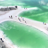 大柴旦翡翠湖旅游景区