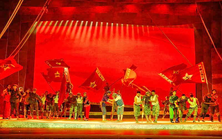 红秀《延安延安》