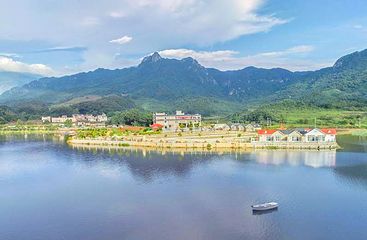 亚婆田白水寨自然生态旅游度假区第 1 张图片