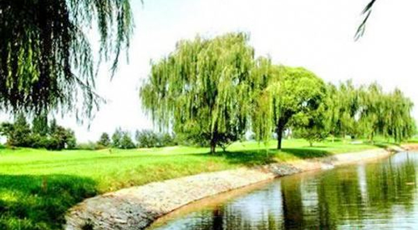 清江湾·宜昌三峡天龙湾国际高尔夫俱乐部