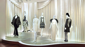 巴黎伊夫圣罗兰博物馆