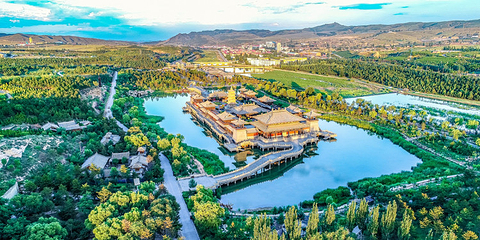 云冈石窟-灵岩寺第 2 张图片