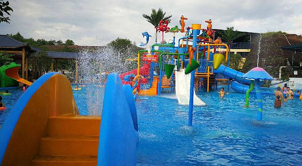 弋阳山泉水上乐园