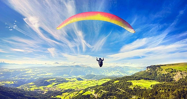 成都筋斗云滑翔伞营地