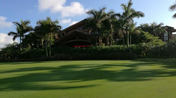 冠山海高尔夫球场会所