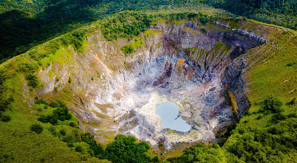 马哈武火山