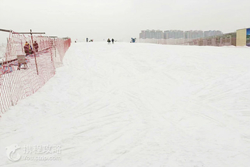 东飞滑雪场第 2 张图片