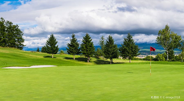 桃源江景高尔夫俱乐部