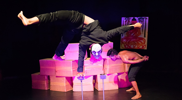 暹粒马戏团表演