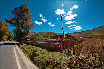 318国道5000km纪念碑第 4 张图片