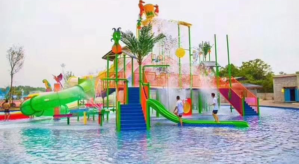 易家河坝欢乐水世界