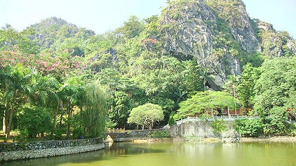 崆峒岩风景区第 8 张图片