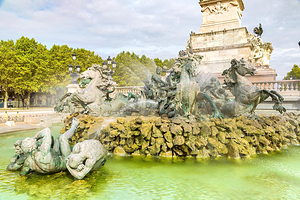 吉伦特派纪念碑